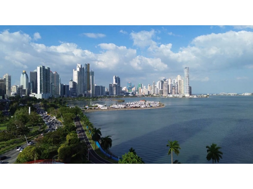 VENDE APARTAMENTO EN CINTA COSTERA