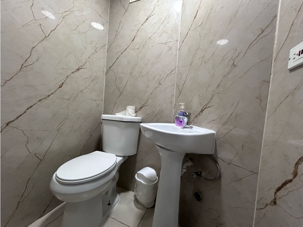 Apartamento en venta en Avenida Balboa amoblado de una habitación — foto 5