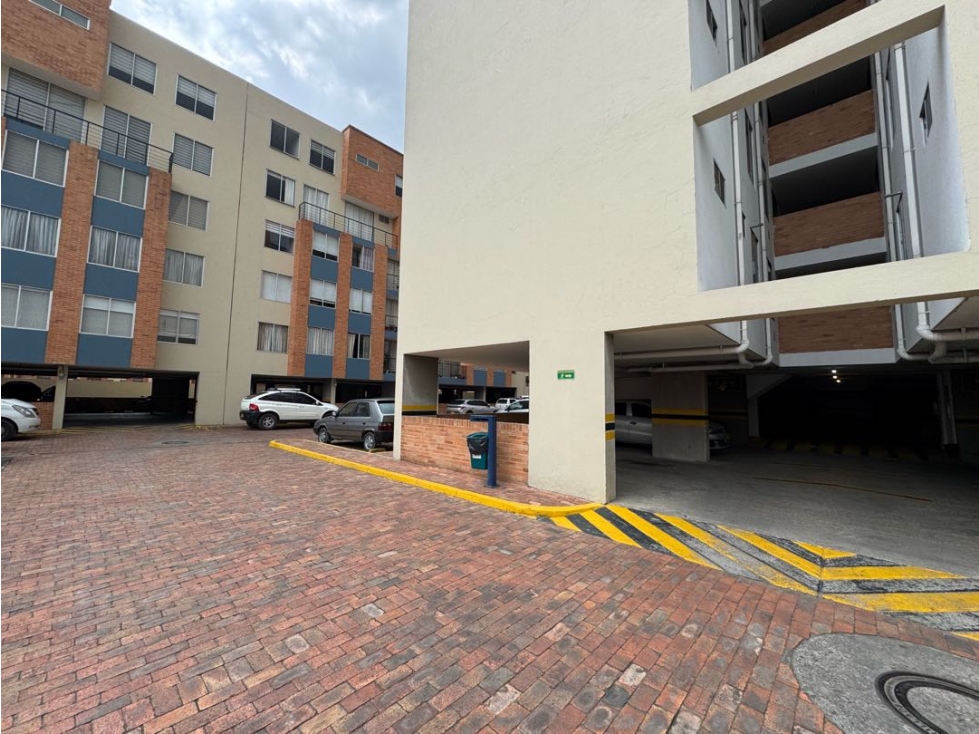 Se vende apartamento en Balcones de Serrezuela Mosquera