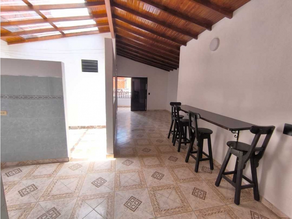 SE VENDE APARTAMENTO EN BARRIO NUEVO - PARTE MEDIA — foto 4