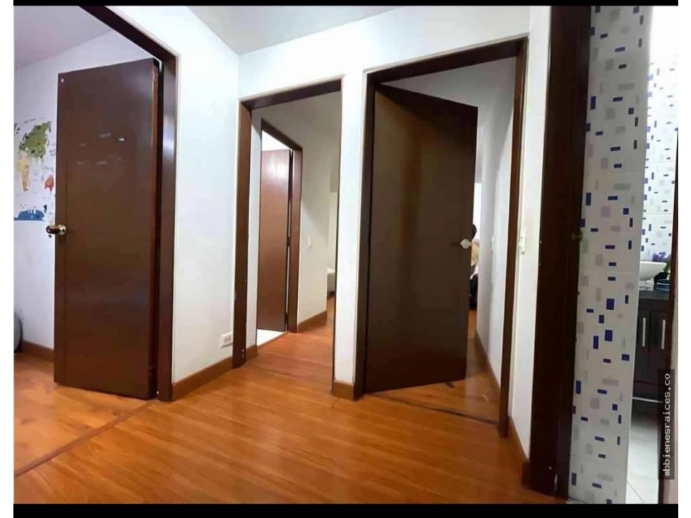 SE VENDE APARTAMENTO EN BATAN CON TERRAZA .T/P. — foto 6