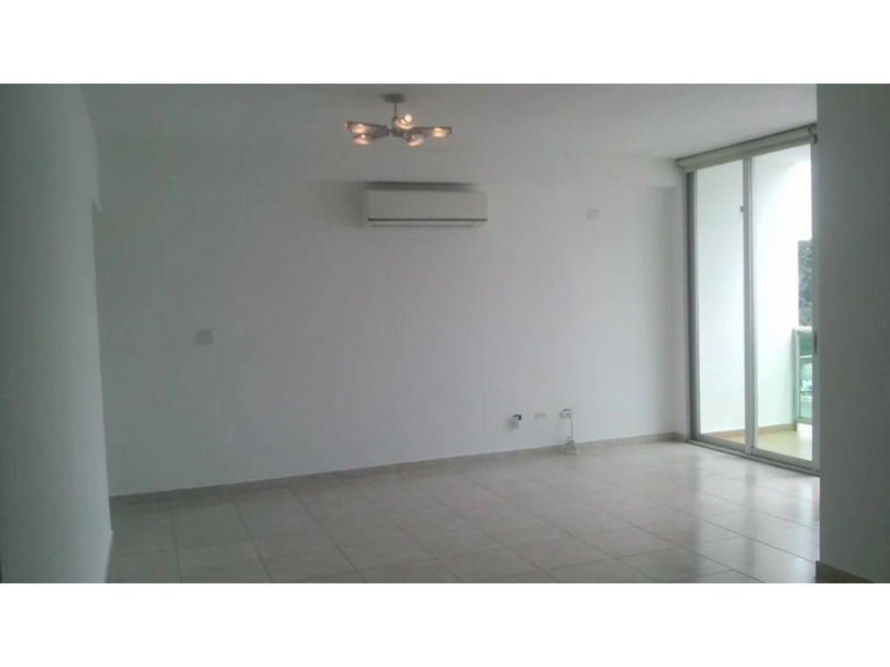 SE VENDE APARTAMENTO EN BELLA VISTA — foto 2