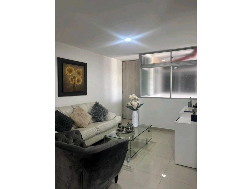 SE VENDE APARTAMENTO EN CABAÑAS.