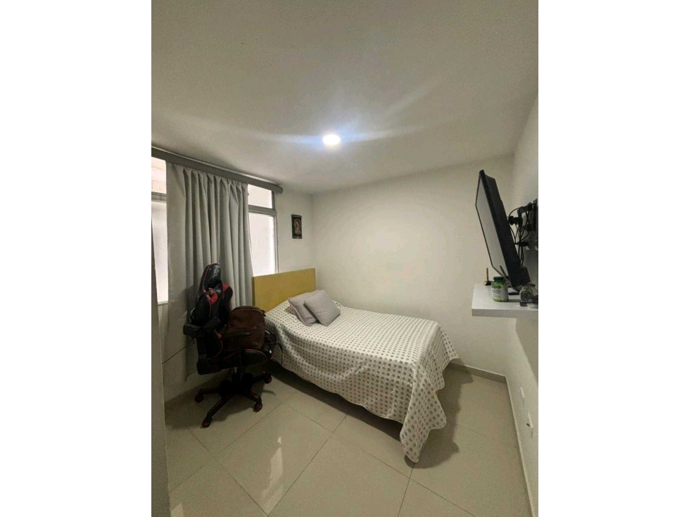 SE VENDE APARTAMENTO EN CABAÑAS. — foto 4
