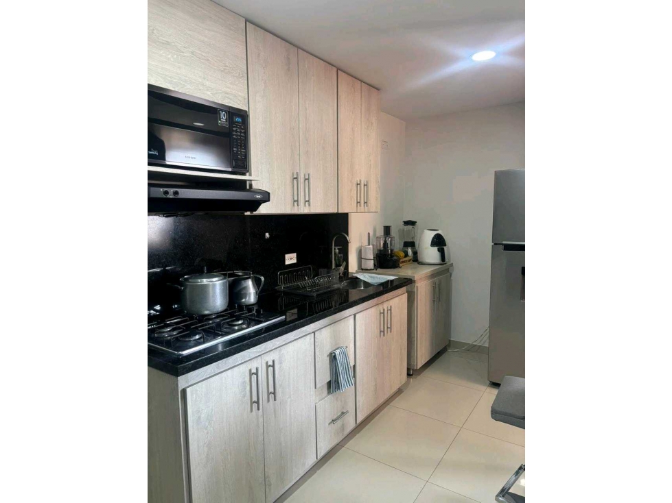 SE VENDE APARTAMENTO EN CABAÑAS. — foto 6