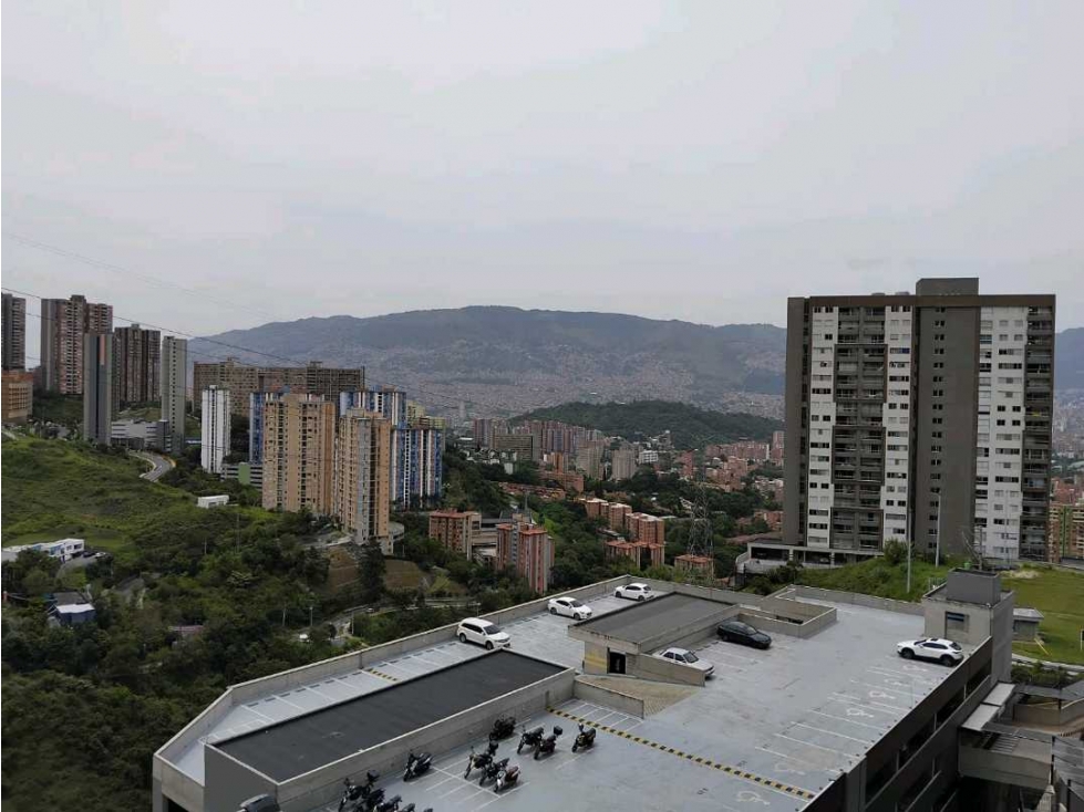SE VENDE APARTAMENTO EN CALASANZ. — foto 2