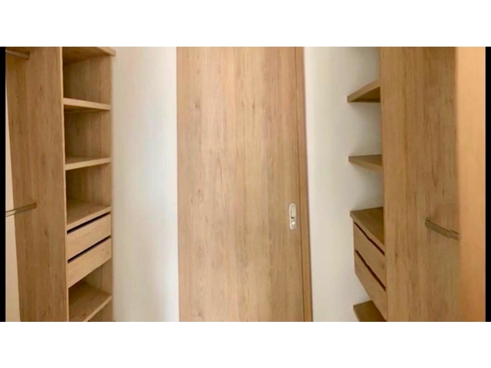 Se vende apartamento en Calasanz parte baja — foto 6
