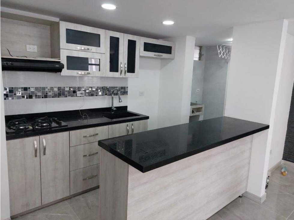 Se Vende Apartamento en calasanz — foto 4