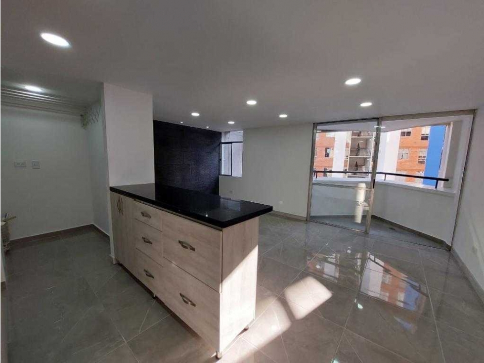 Se Vende Apartamento en calasanz — foto 2