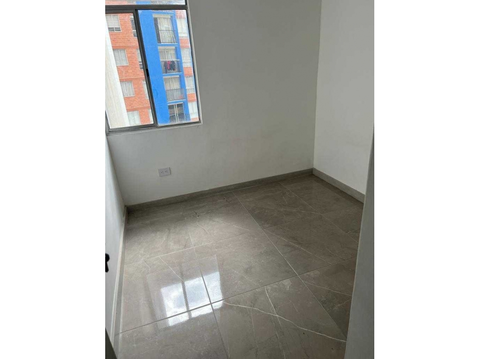 Se Vende Apartamento en calasanz — foto 5