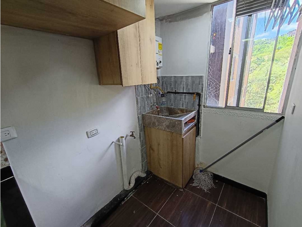 Se Vende apartamento en Calasanz — foto 2
