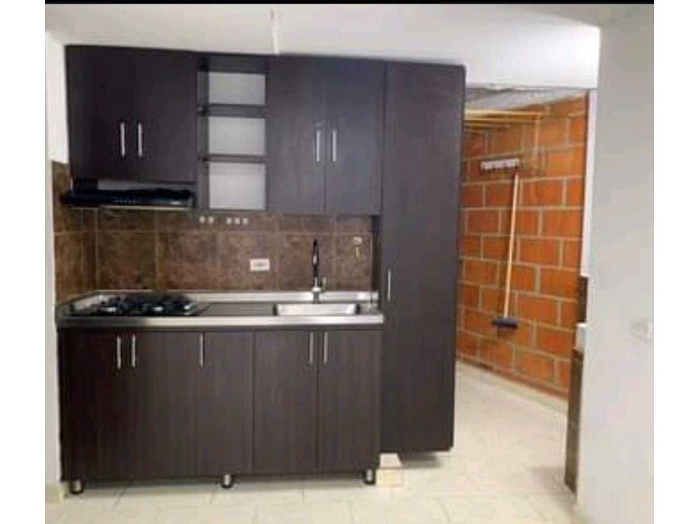 SE VENDE APARTAMENTO EN CAMPO VALDÉS