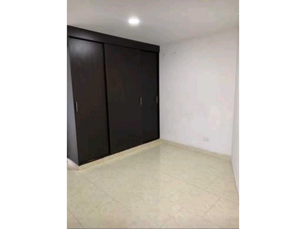 SE VENDE APARTAMENTO EN CAMPO VALDÉS — foto 5