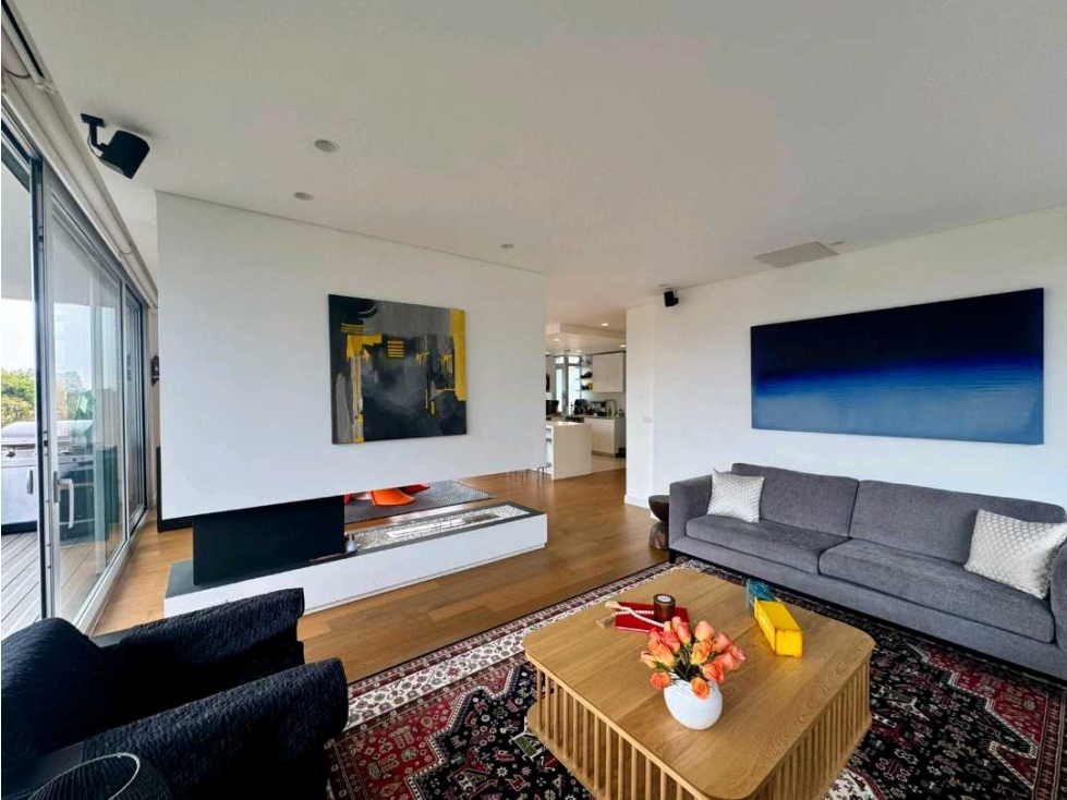 SE VENDE APARTAMENTO EN CHICO NORTE 155M2 BALCON 12M2 — foto 3
