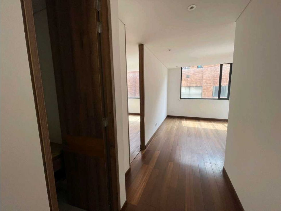 SE VENDE APARTAMENTO EN CHICO 153m2 — foto 2