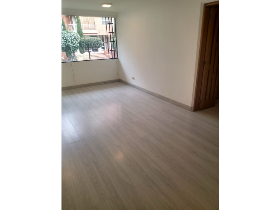 SE VENDE APARTAMENTO EN CHICO NAVARRA. A — foto 3