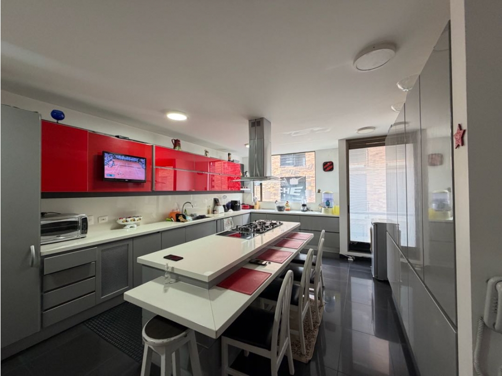 SE VENDE APARTAMENTO EN CHICO NORTE 320M2 BALCONES — foto 6