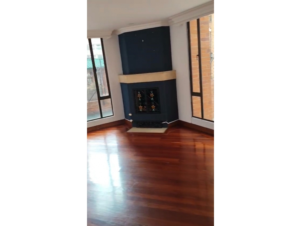 SE VENDE O SE ARRIENDA APARTAMENTO EN CHICO .P