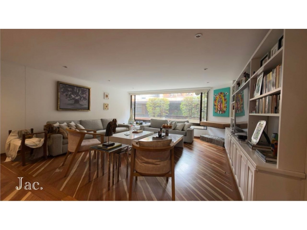 SE VENDE APARTAMENTO EN CHICO NAVARRA ( Remodelado) 190 mts + 45 terra — foto 2
