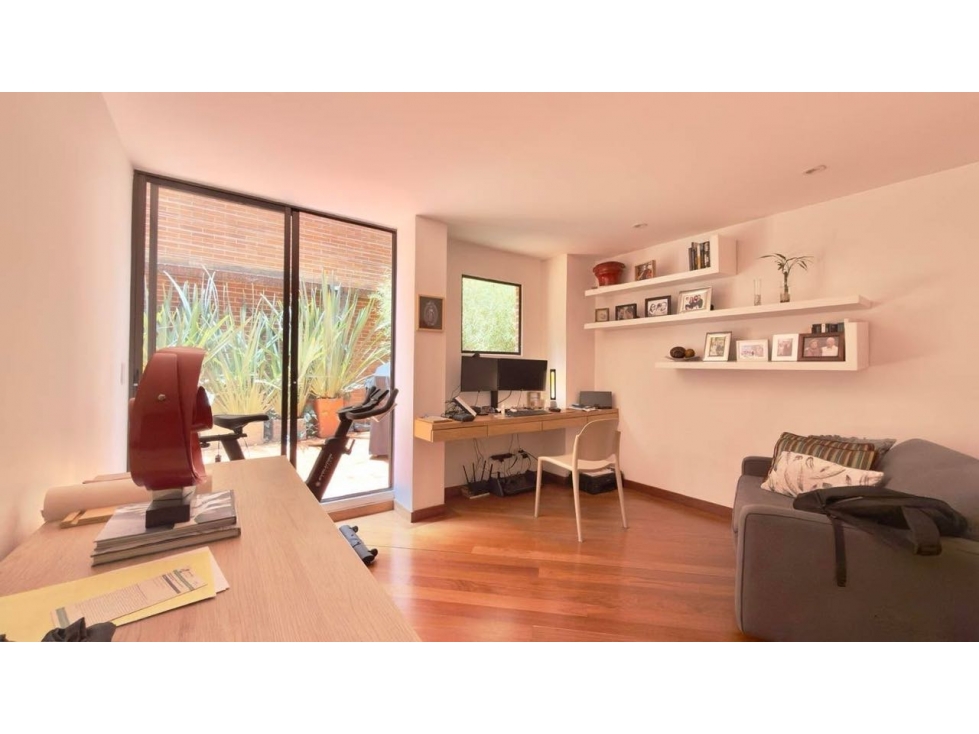 SE VENDE APARTAMENTO EN CHICO NAVARRA ( Remodelado) 190 mts + 45 terra — foto 4