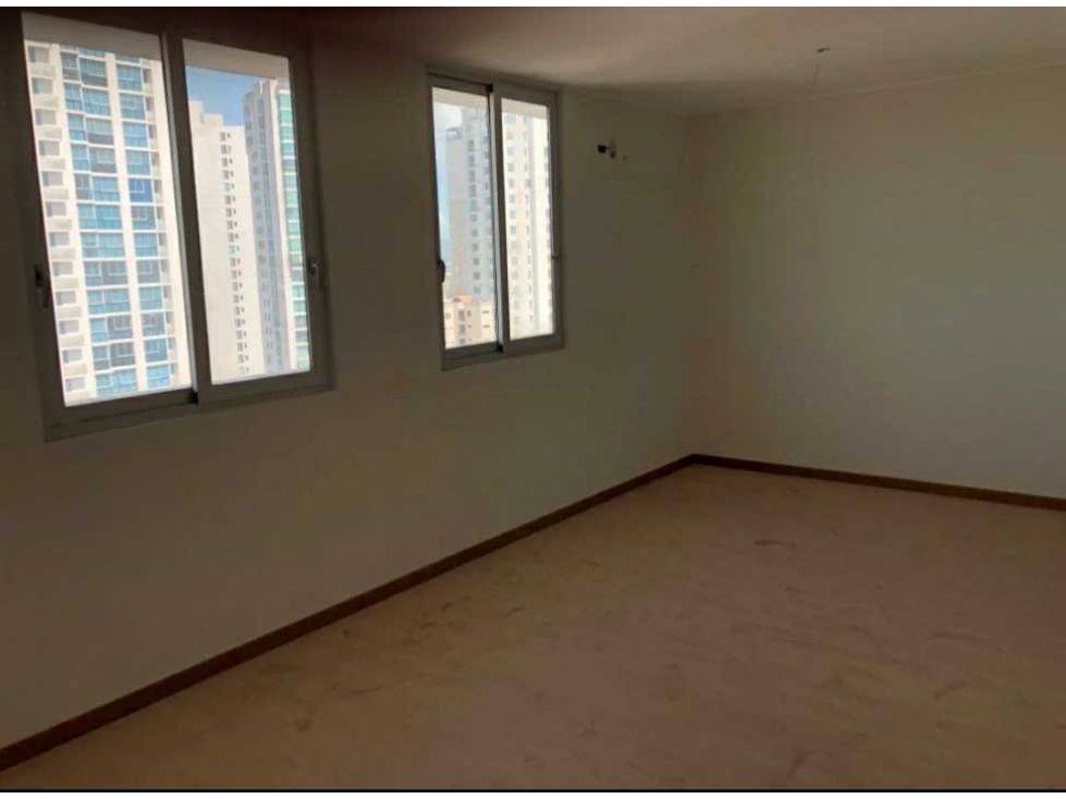 SE VENDE APARTAMENTO EN COCO DEL MAR 120 MTS VISTA A LA PLAYA — foto 5