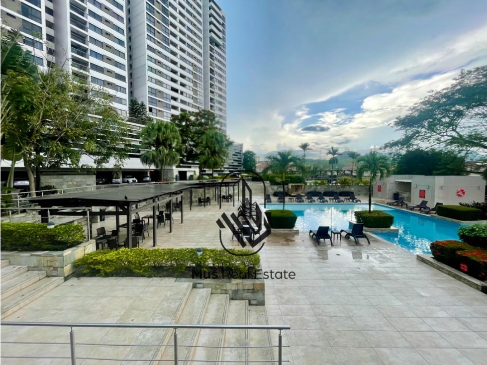 Venta de apartamento en Condado Country Club Condado del Rey- RT