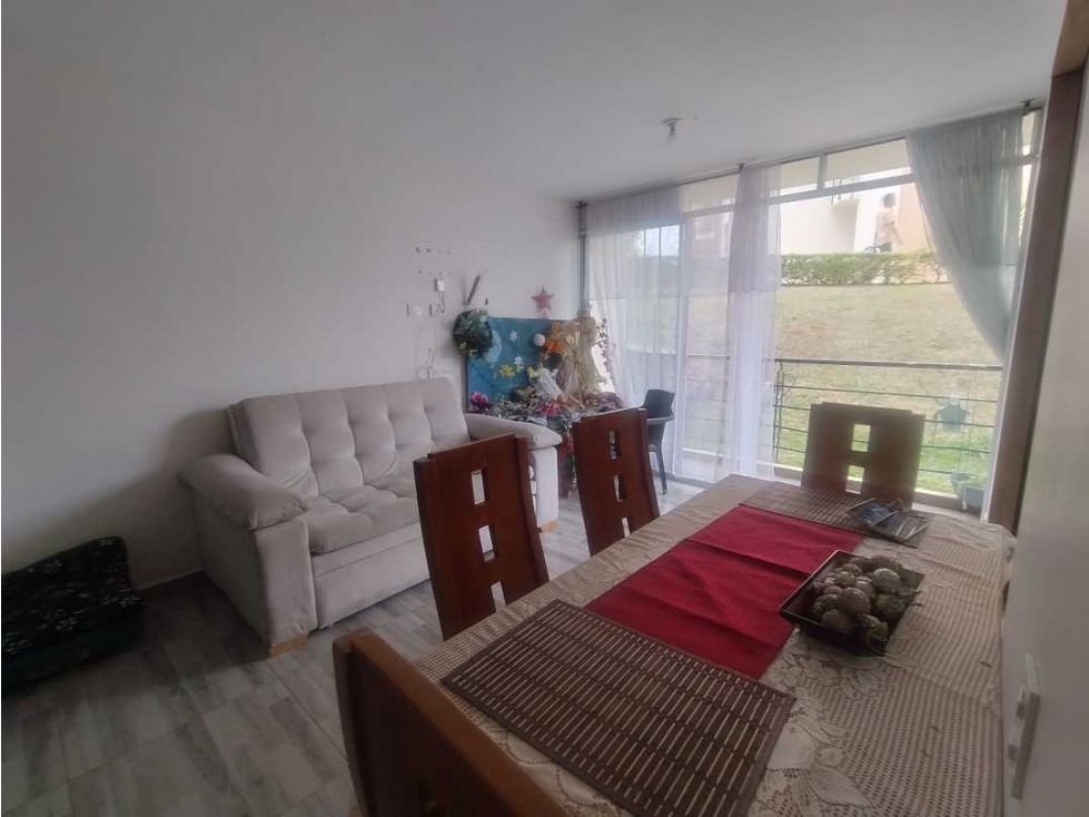 Se Vende Apartamento En Conjunto Cerrado De La Mesa. — foto 3