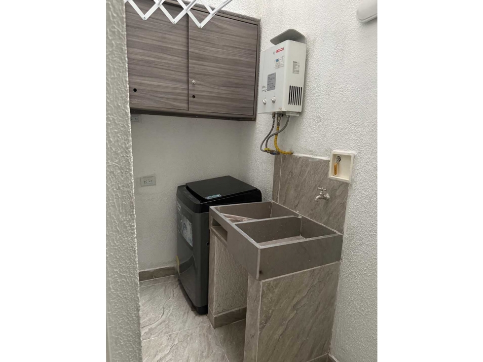 Se vende apartamento en Conquistadores — foto 3