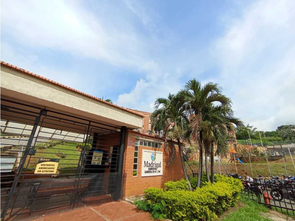 Se vende apartamento en CR Madrigal Campestre