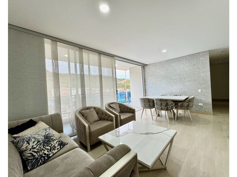 SE VENDE APARTAMENTO EN CRISTALES
