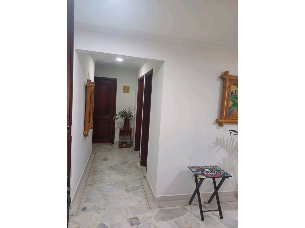 SE VENDE APARTAMENTO EN EDIFICIO ALAMOS — foto 2