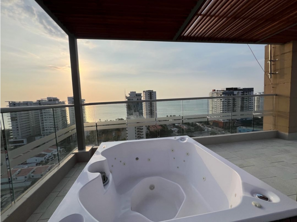 Se vende ApartaSuite en Playa Salguero, Santa Marta