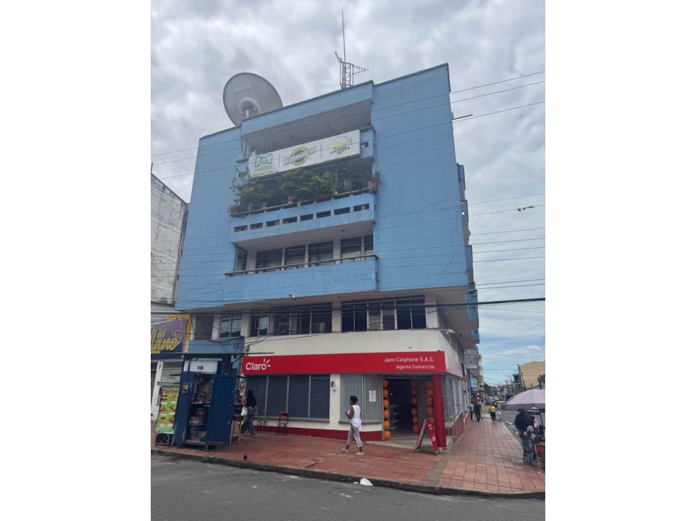Se vende apartamento en el centro edificio RCN