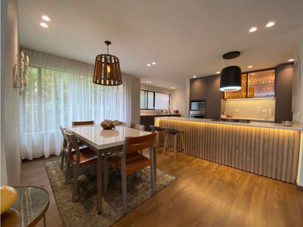 SE VENDE APARTAMENTO EN EL CHICO ( Estrenar Remodelación 93 con 10) — foto 3