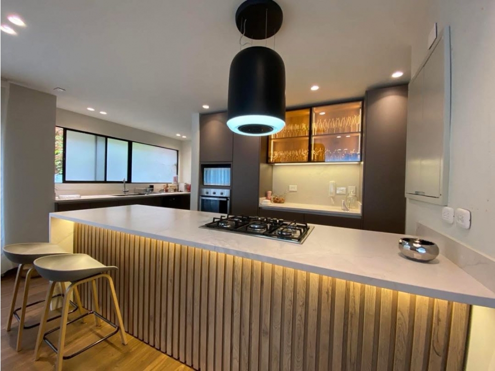 SE VENDE APARTAMENTO EN EL CHICO ( Estrenar Remodelación 93 con 10) — foto 4