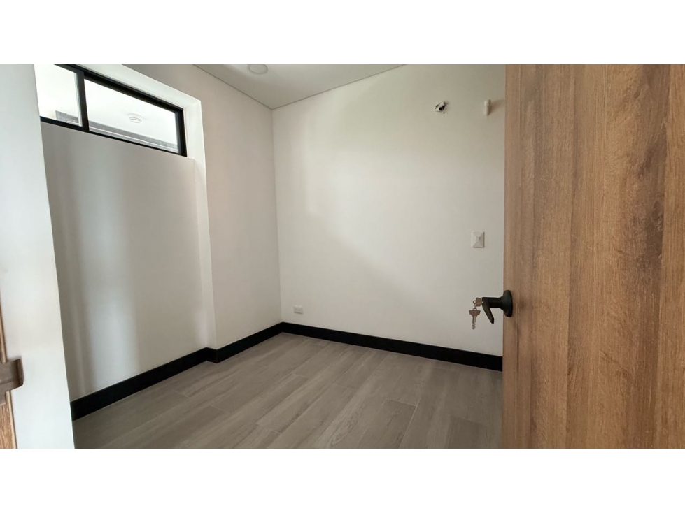 SE VENDE APARTAMENTO EN EL OESTE RP MUR — foto 5