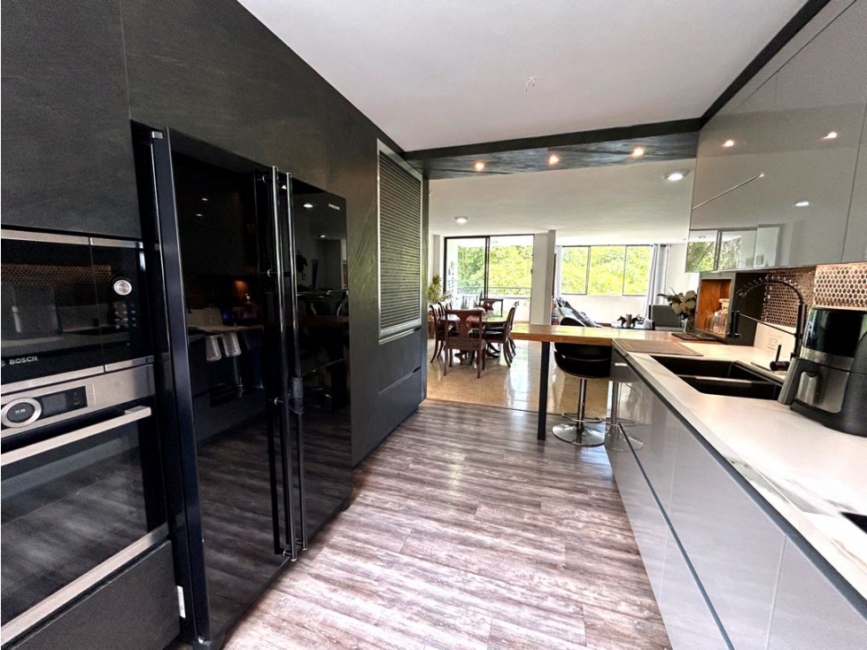 SE VENDE APARTAMENTO EN EL POBLADO LOS GONZALES CERCA A MILLA DE ORO — foto 4