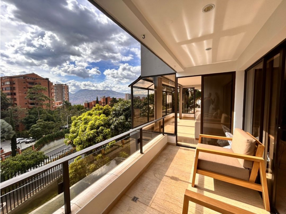Se vende apartamento en el poblado sector los los Gonzales