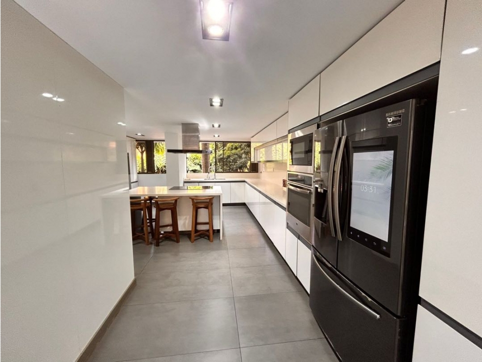 Se vende apartamento en el poblado sector los los Gonzales — foto 2