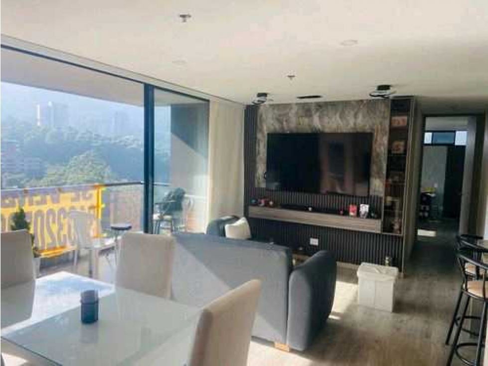 Se vende apartamento en el Poblado