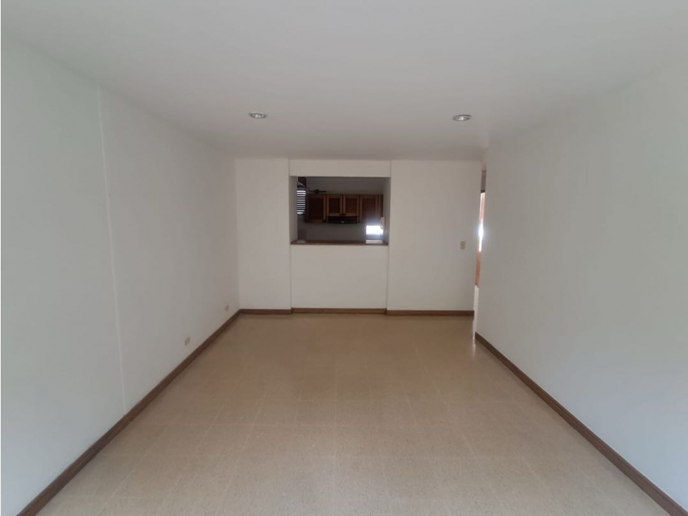 SE VENDE APARTAMENTO EN EL POBLADO SECTOR PARK 10 — foto 2