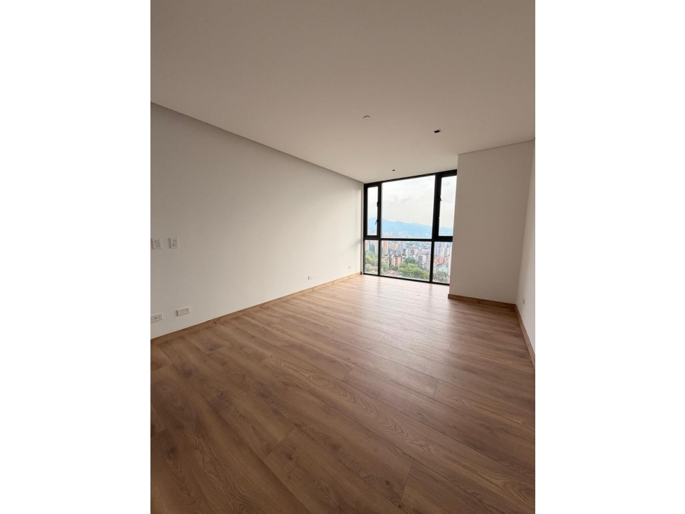 Se vende apartamento en el poblado 143 mt2 — foto 5