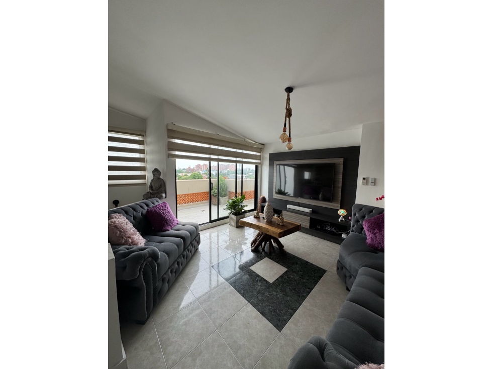 SE VENDE APARTAMENTO DUPLEX EN EL REFUGIO MODERNO EN PISO 7 — foto 2