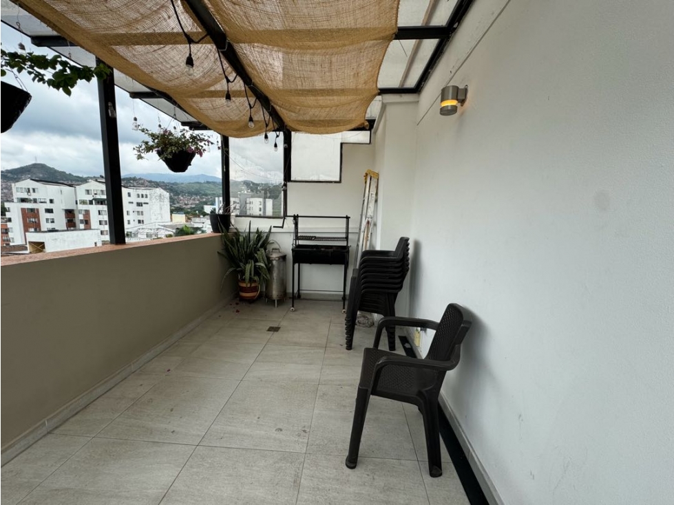 SE VENDE APARTAMENTO DUPLEX EN EL REFUGIO MODERNO EN PISO 7 — foto 4