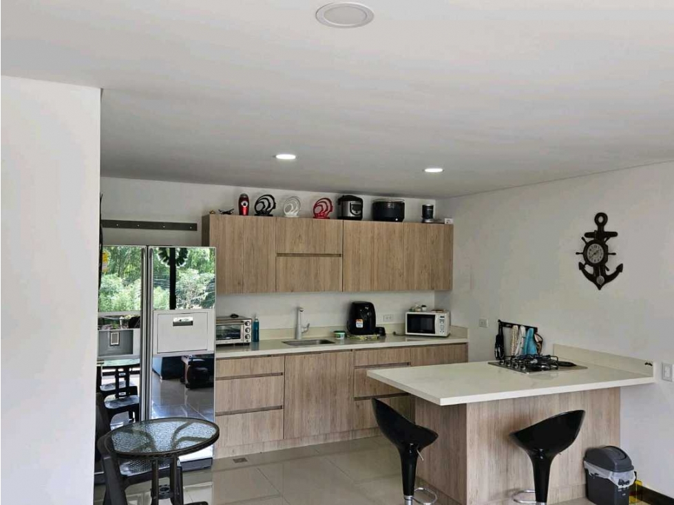 Se vende apartamento en el retiro — foto 2
