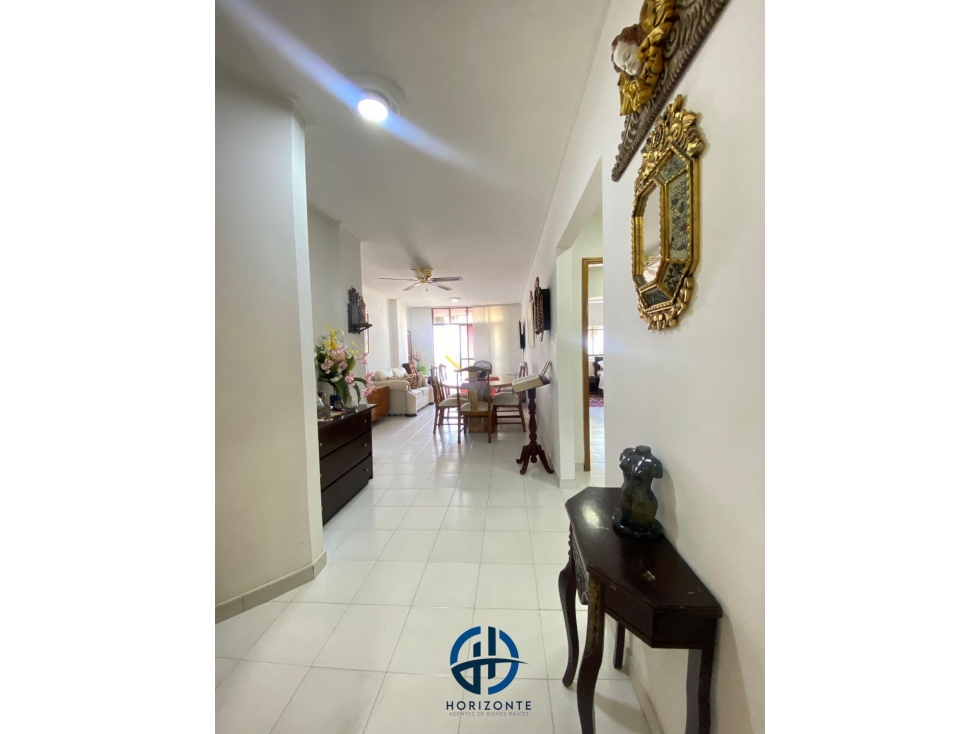SE VENDE APARTAMENTO EN EL RODADERO A 50 METROS DE LA PLAYA — foto 5