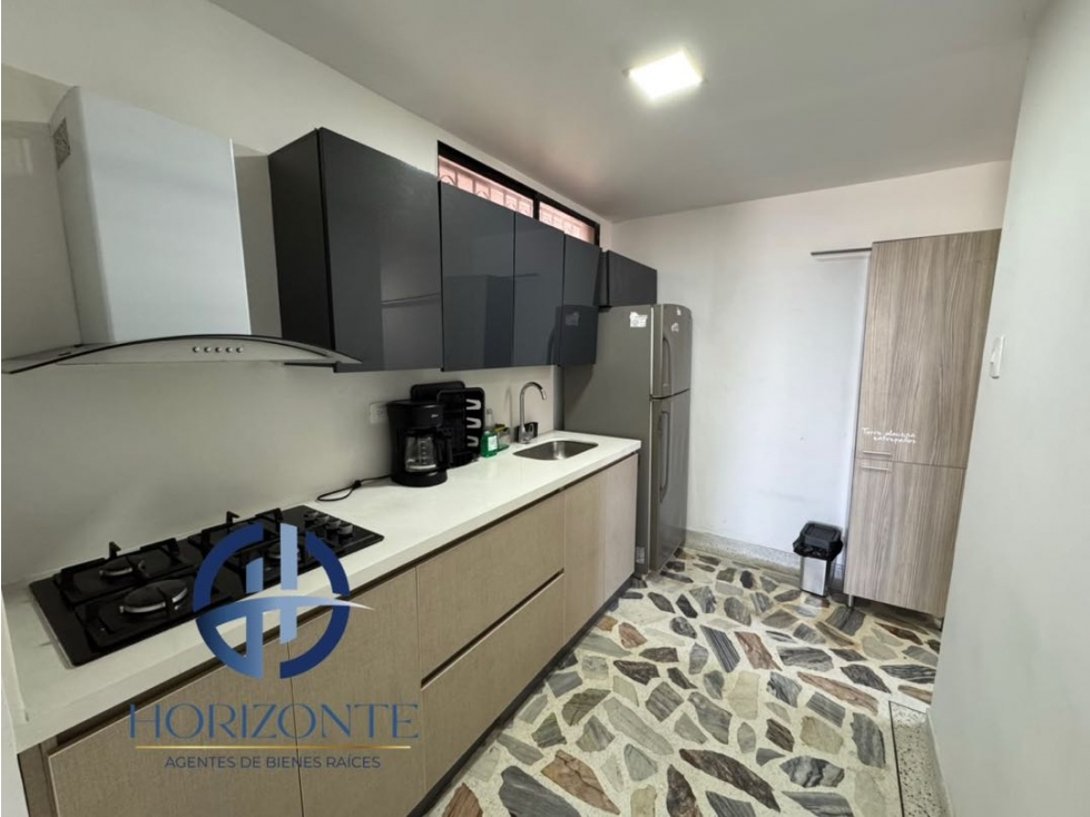 SE VENDE APARTAMENTO AMOBLADO EN EL RODADERO EDIFICIO MAR AZUL — foto 2