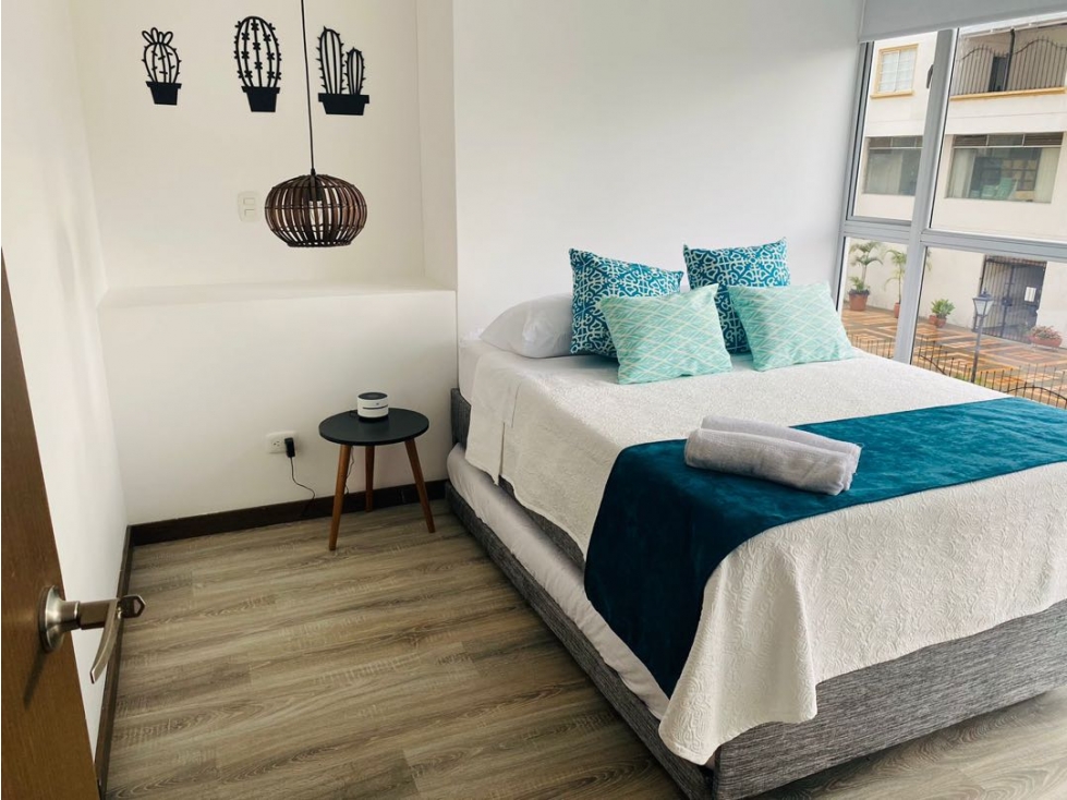 SE VENDE APARTAMENTO EN EL SECTOR DE FUNDADORES — foto 2
