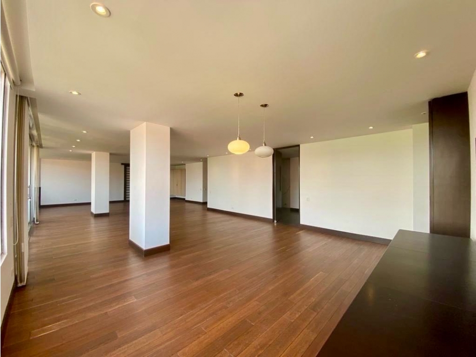 SE VENDE APARTAMENTO EN EL VIRREY 290 mts + terrazas y balcones — foto 4
