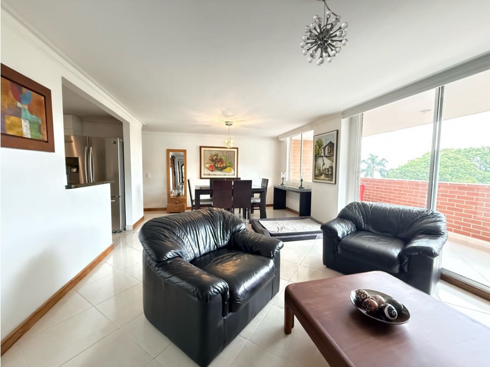 SE VENDE APARTAMENTO EN ENVIGADO LOMA DE LAS BRUJAS PARTE BAJA